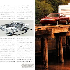 1993_Ford_Crown_Victoria-12-13