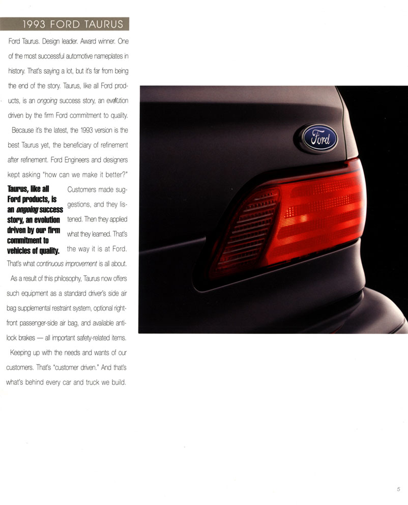 1993_Ford_Taurus-03