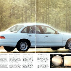 1994_Ford_Crown_Victoria-10-11
