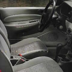 1998 Ford Escort-13