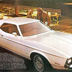 1972_Ford_Mustang_-04-05