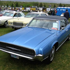 1967_Ford_Thunderbird