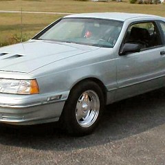 1987_Ford_Thunderbird