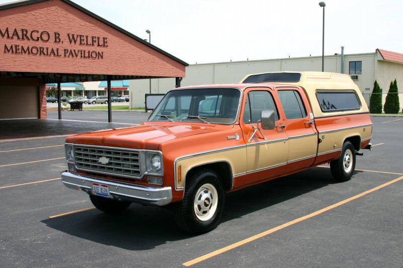 1976_Trucks_and_Vans