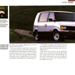 1991_Chevrolet_Vans__SUVs-14-15