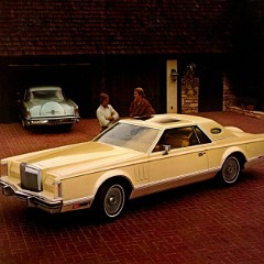 1977_Continental_Mark_V-06