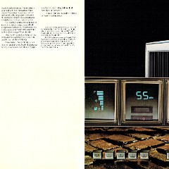 1982_Lincoln_Mark_VI-02-03