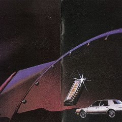 1983_Lincoln_Full_Line-32-33