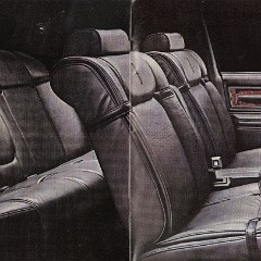 1983_Lincoln_Full_Line-36-37