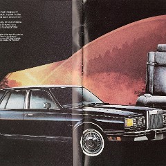 1983_Lincoln_Full_Line-40-41