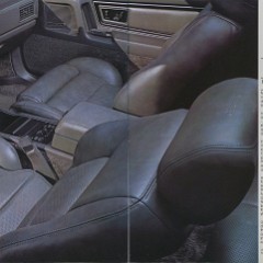 1985_Lincoln_Full_Line_Prestige-08-09