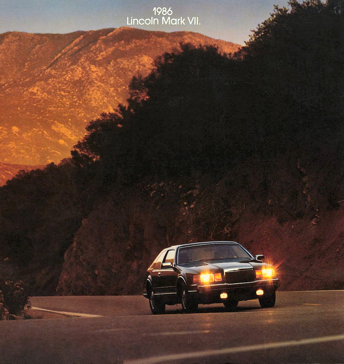 1986_Lincoln_Mark_VII-01