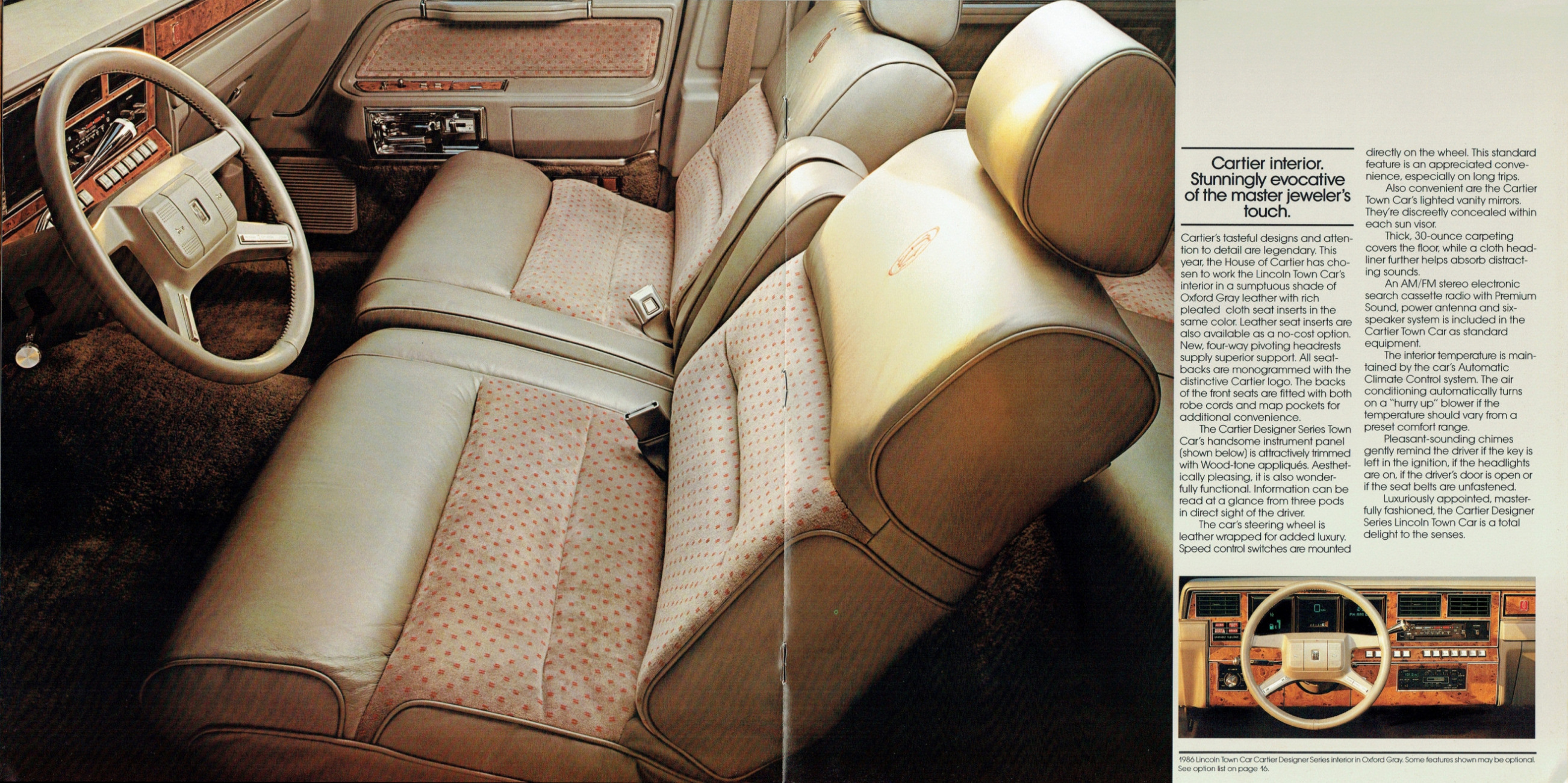 1986_Lincoln_Town_Car-12-13