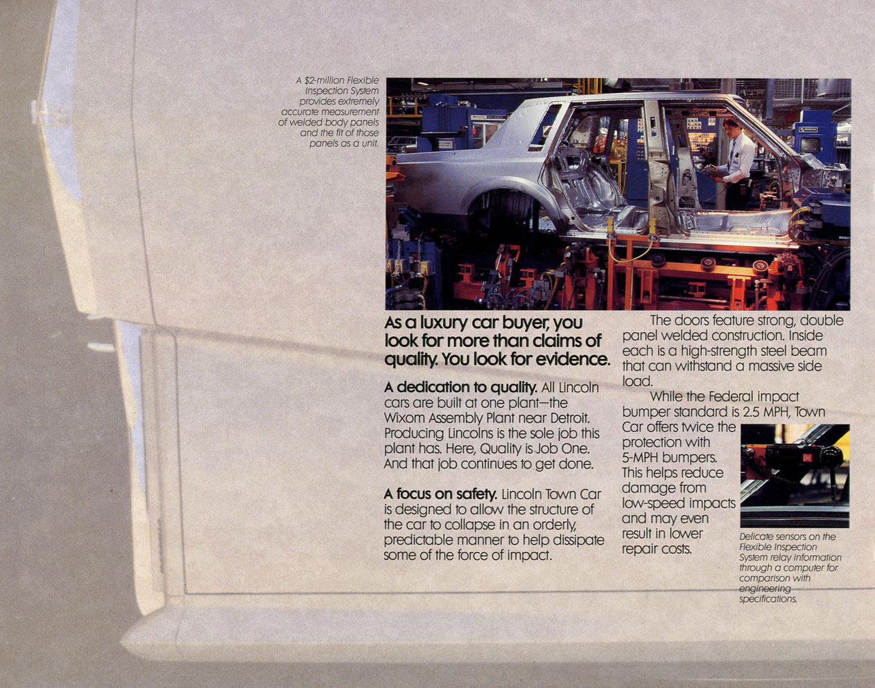 1988_Lincoln_Town_Car-13