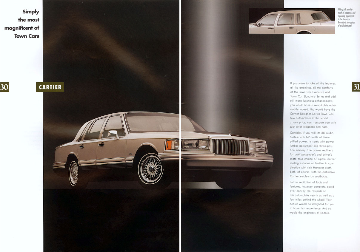 1992_Lincoln_Town_Car-30-31