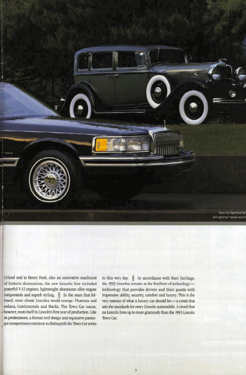 1993_Lincoln_Town_Car-03