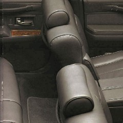 1993_Lincoln_Town_Car-07