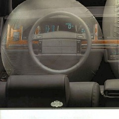 1993_Lincoln_Town_Car-12