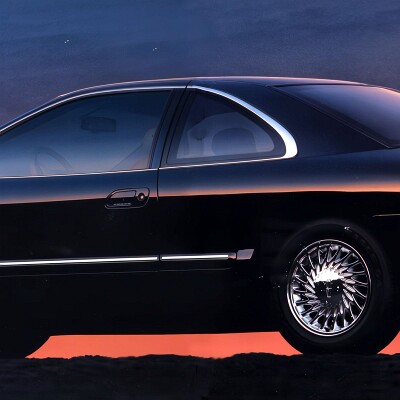 1994 Lincoln Mark VIII_Page_3