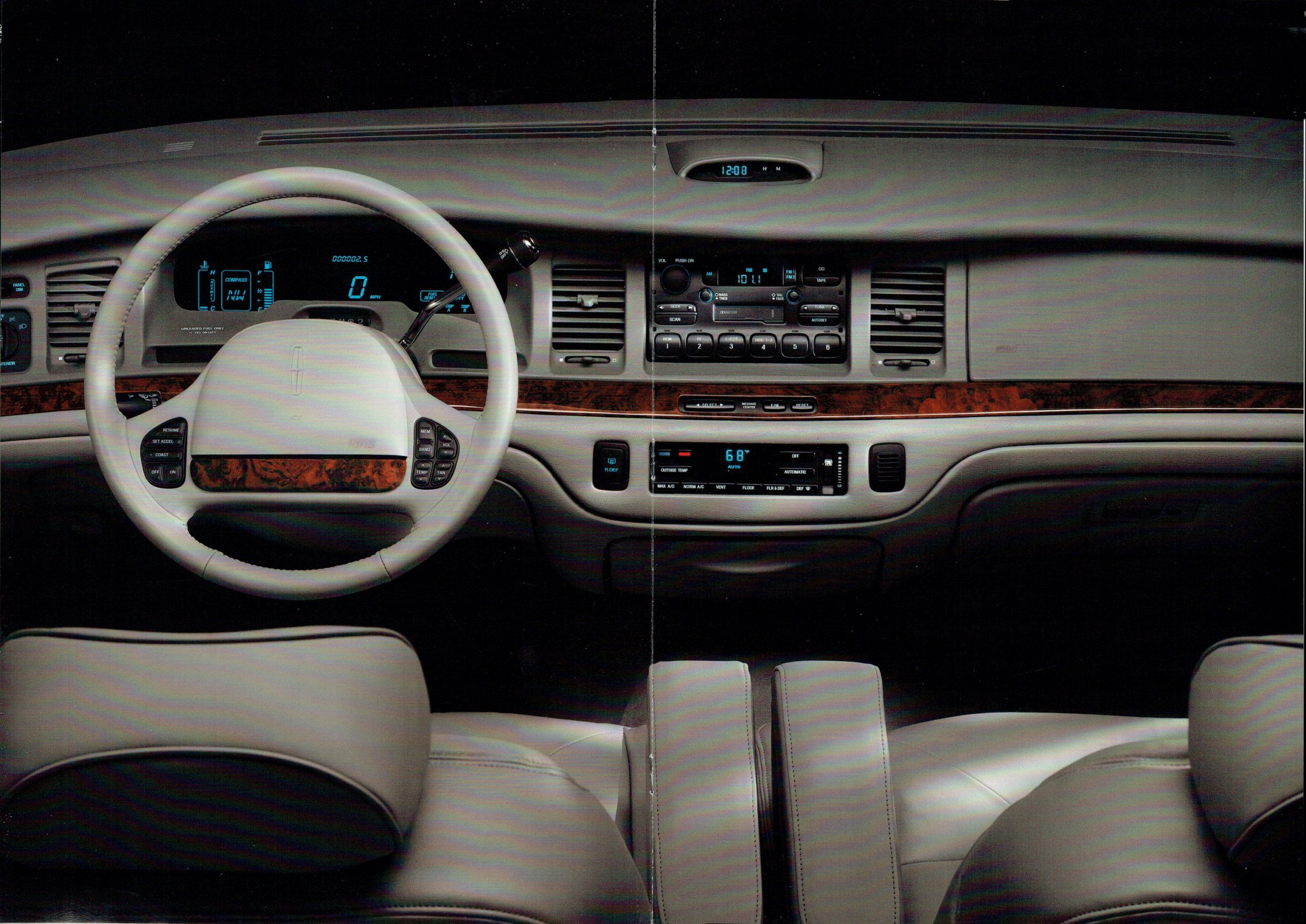 1995_Lincoln_Town_Car_Prestige-10-11