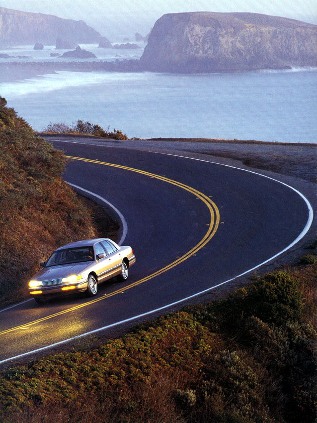 1992_Mercury_Grand_Marquis-17