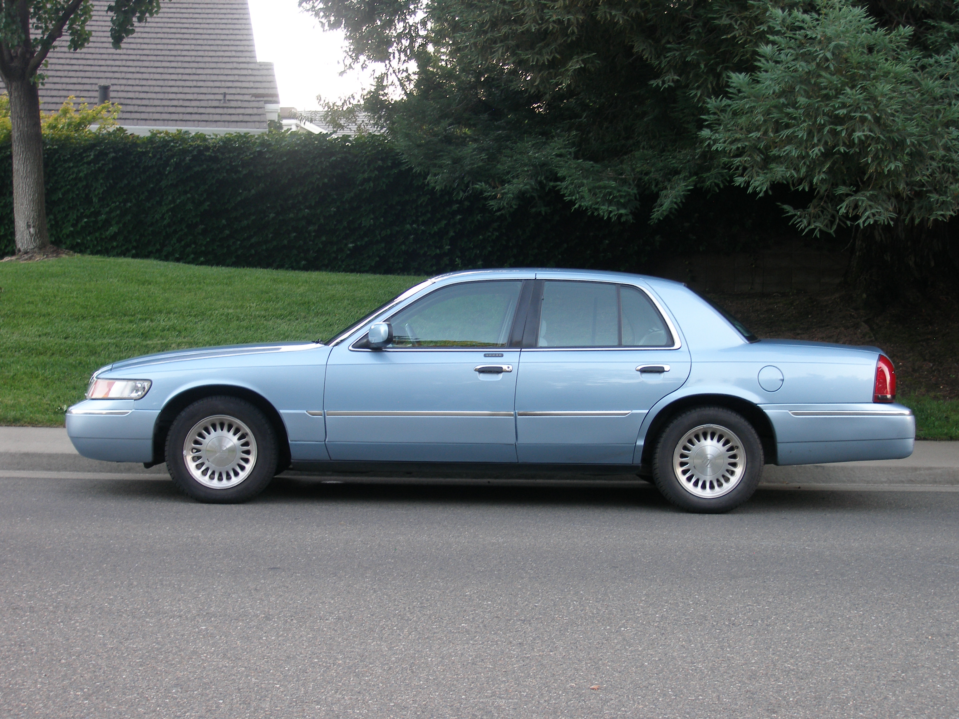 1999MercuryGrandMarquis