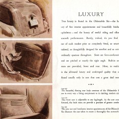 1937_Oldsmobile_Six-12