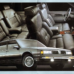 1988_Oldsmobile_Touring_Sedan-04-05