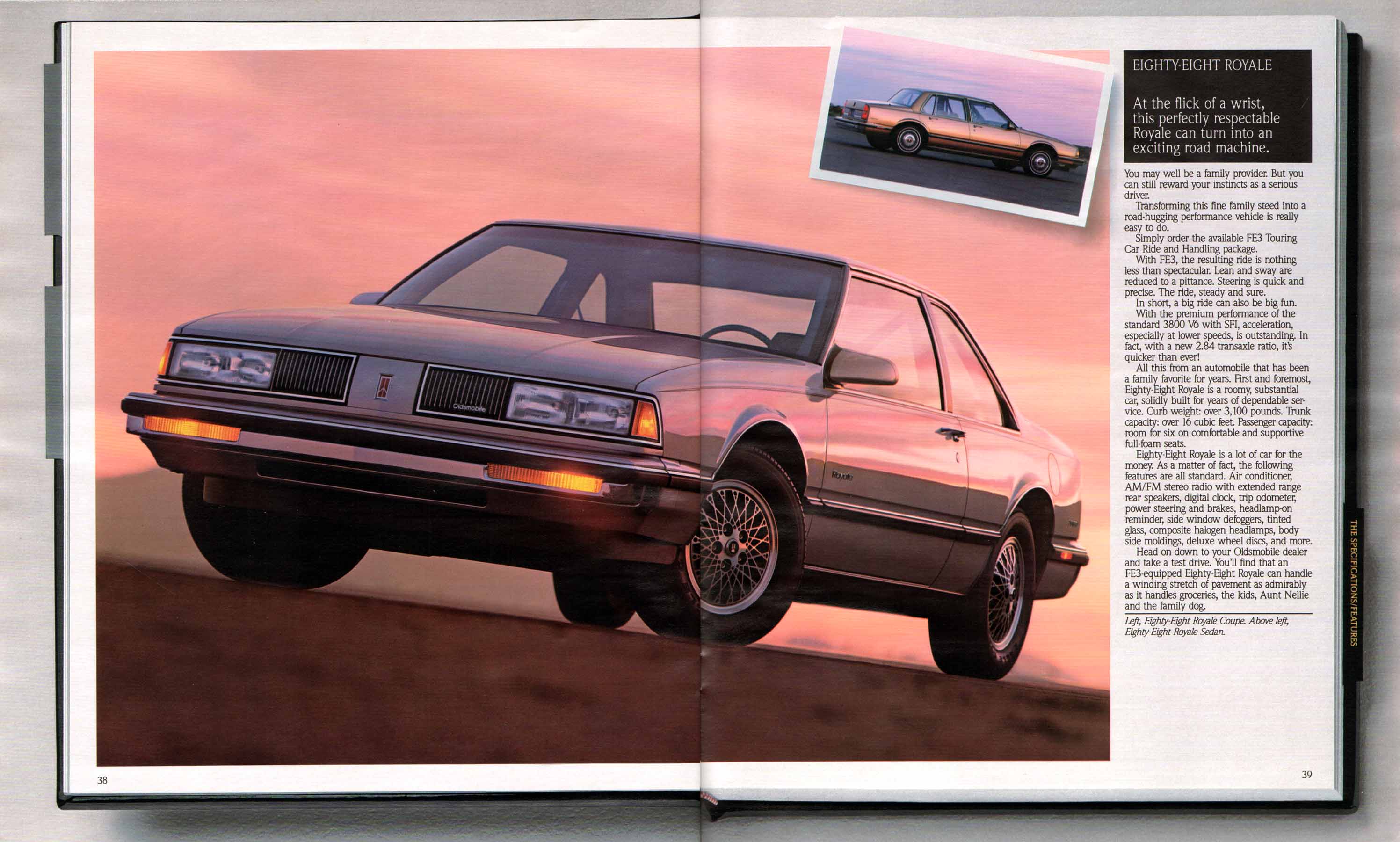 1989_Oldsmobile_Full_Size_Prestige-38-39