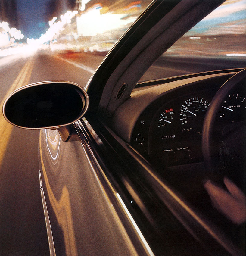 1997_Oldsmobile_Aurora-30