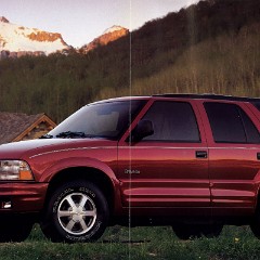 1998_Oldsmobile_Full_Line_Prestige-24-25