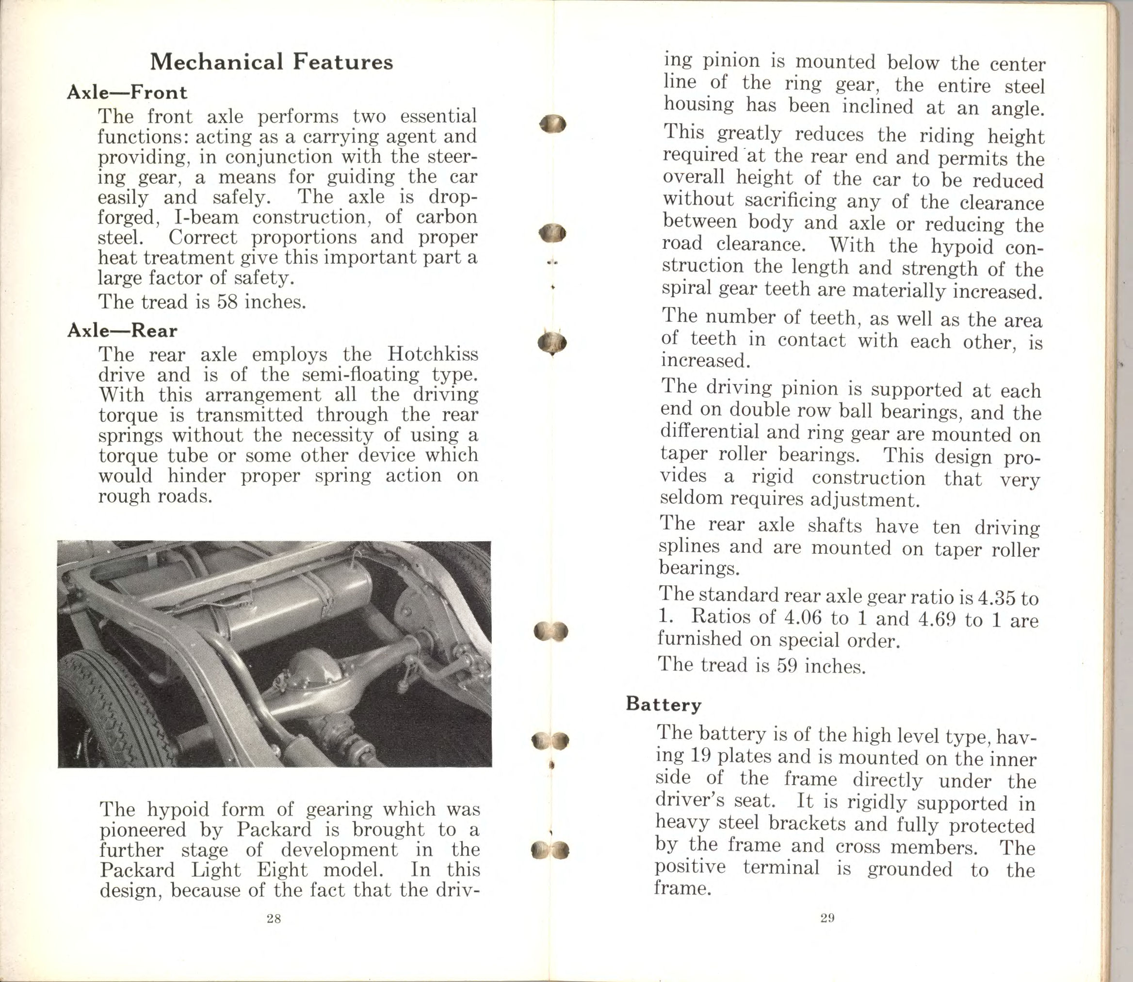 1932_Packard_Light_Eight_Facts_Book-28-29