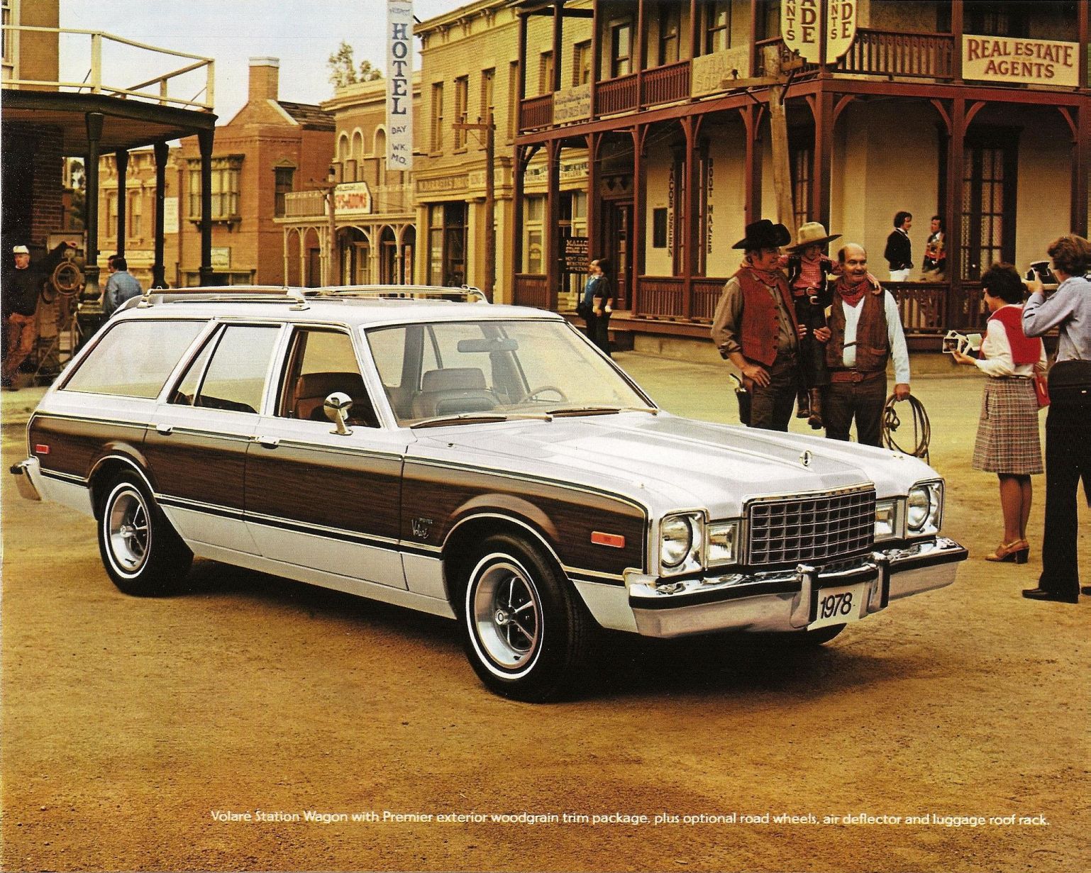 1978_Plymouth_Volare-07