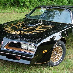 1977-Pontiac-Firebird