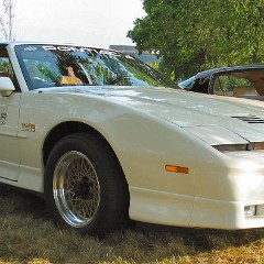 1989_Pontiac_Firebird