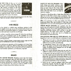 1957_Pontiac_Owners_Guide-26-27