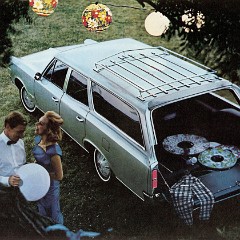 1967_Pontiac_Wagons-10