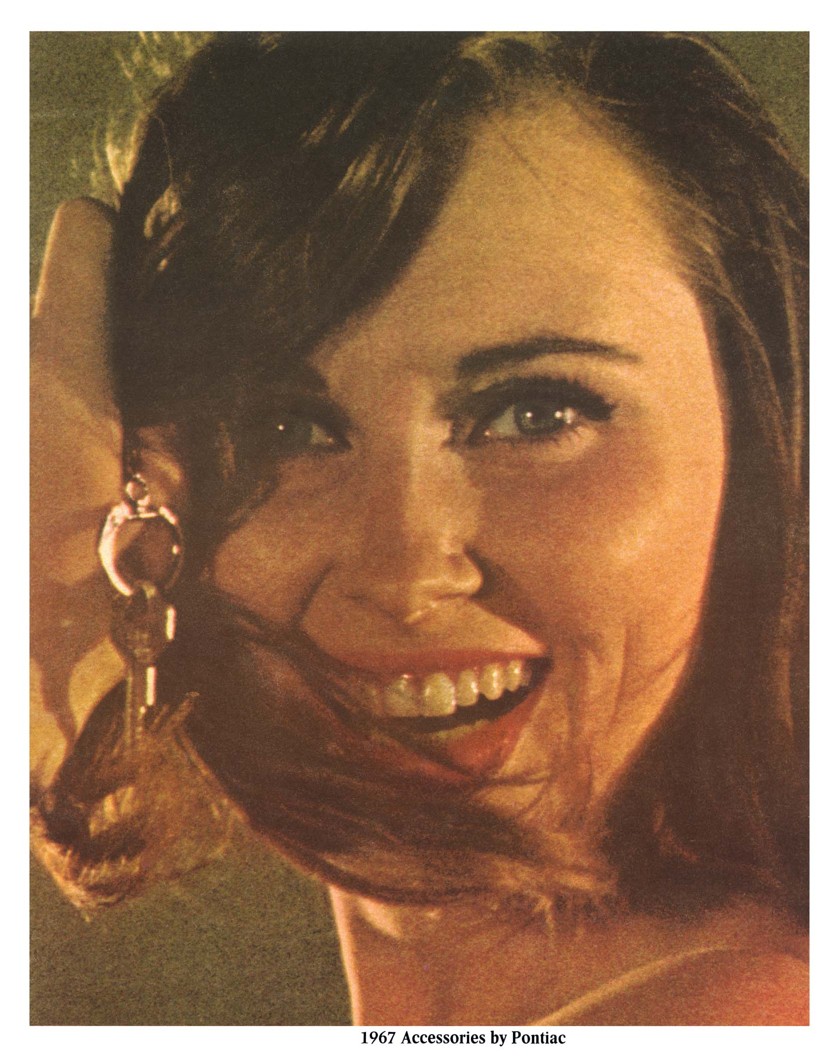1967_Pontiac_Accessories-00