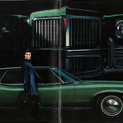 1972_Pontiac_Full_Line_Prestige-06-07