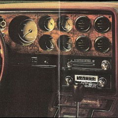 1982_Pontiac_Grand_Prix-08-09