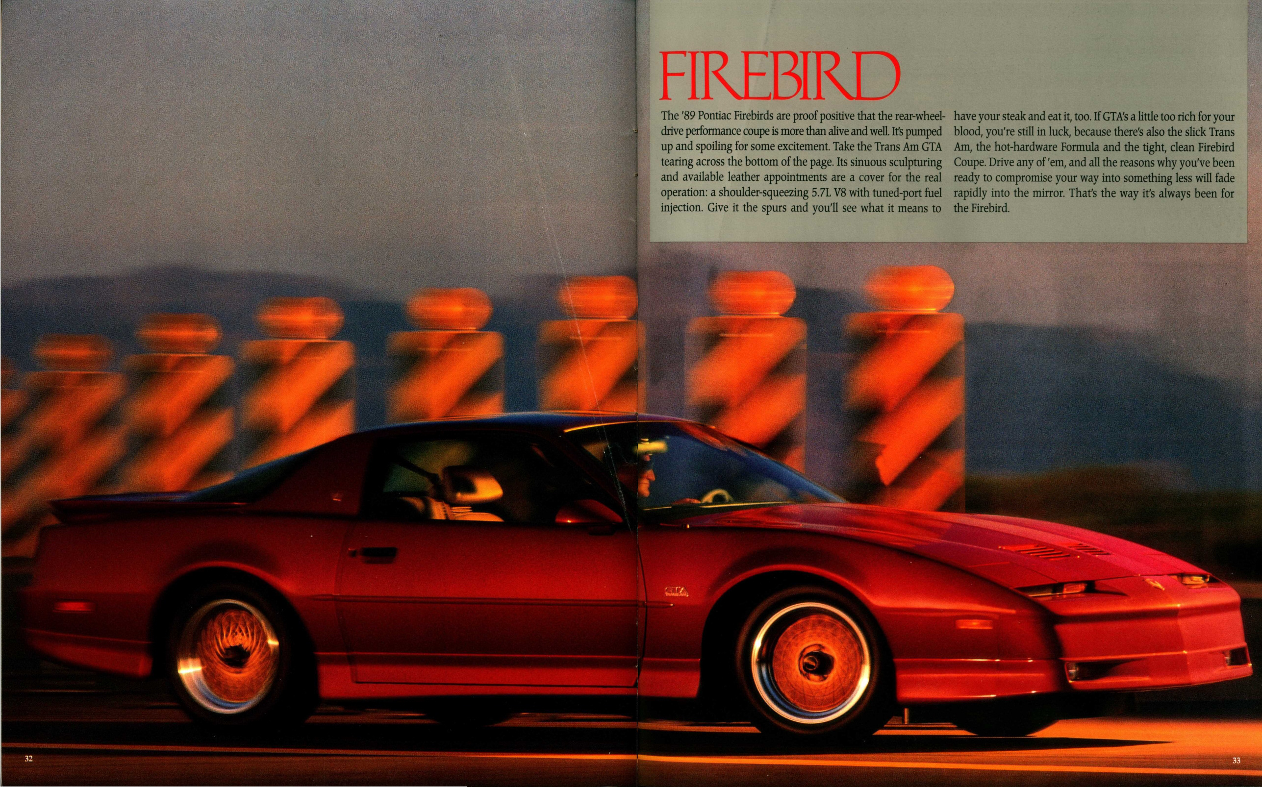 1989_Pontiac_Full_Line_Prestige-32-33