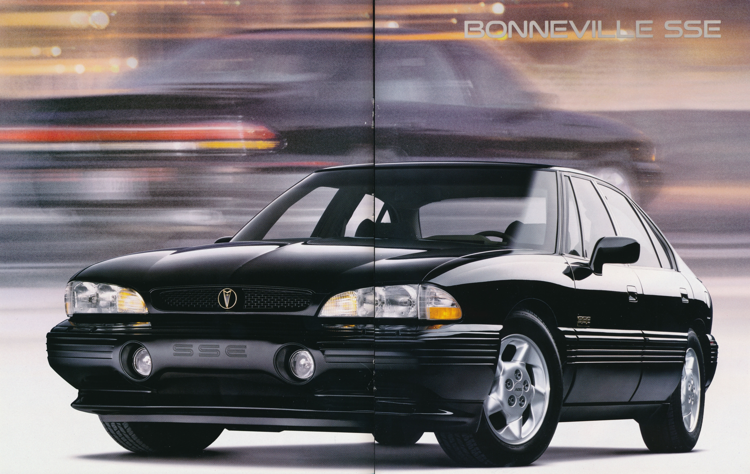 1994_Pontiac_Full_Line_Prestige-050-051