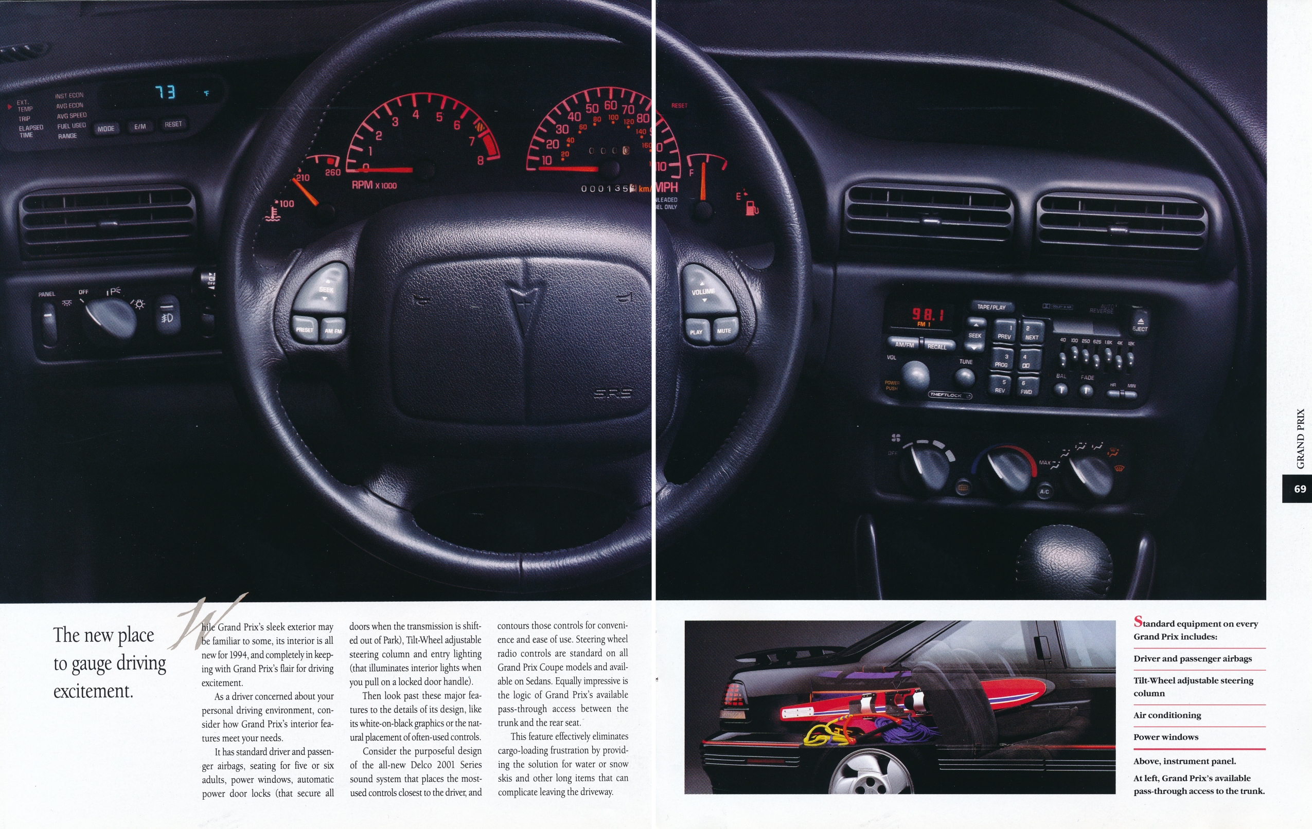 1994_Pontiac_Full_Line_Prestige-068-069