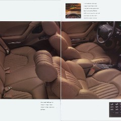 1997_Pontiac_Bonneville-18-19