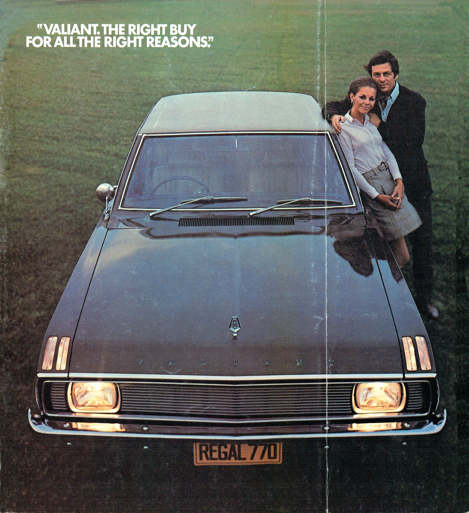 1970_Chrysler_VG_Valiant_Prestige_Aus-01